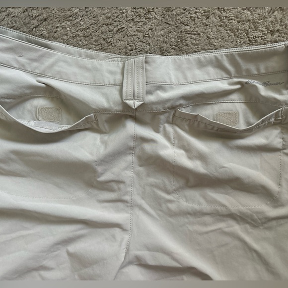 Eddie Bauer Women’s Size 18 Shorts - Picture 6 of 7